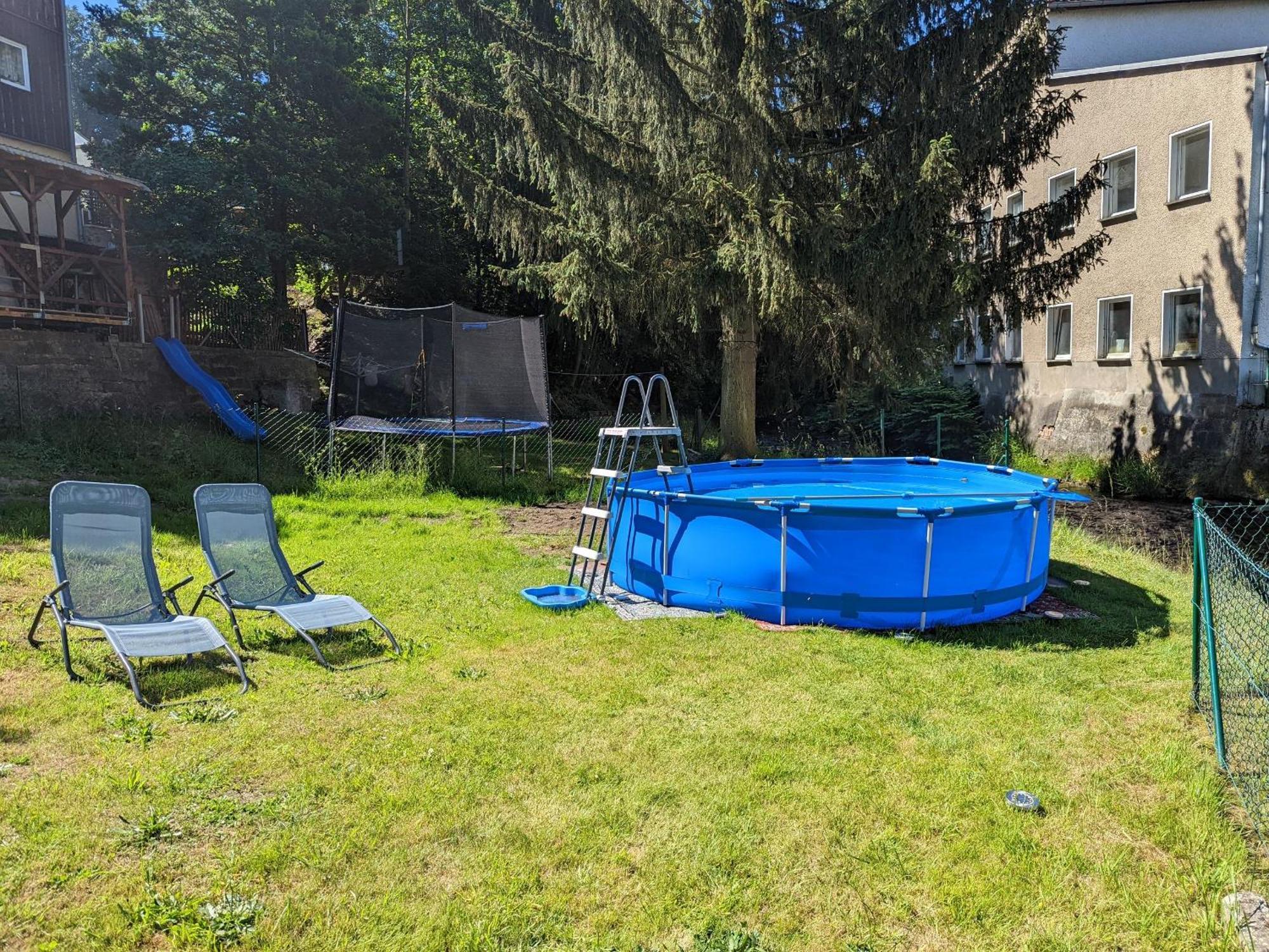 F1 - Urlaubsmagie - Helle Wohnung Mit Sauna & Pool & Whirlpool Зебниц Екстериор снимка